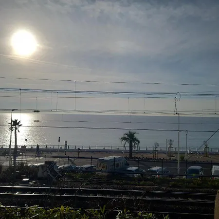 Maupassant 06 Appartement