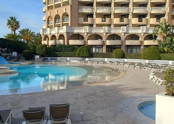 Maupassant 06 דירה